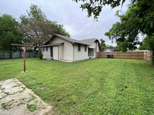 817 Mulkey St, Fort Worth TX  76104-6546 exterior