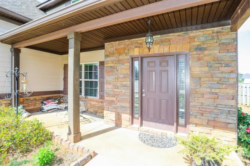 107 Pocono Ct, Bonaire, GA 31005-5607