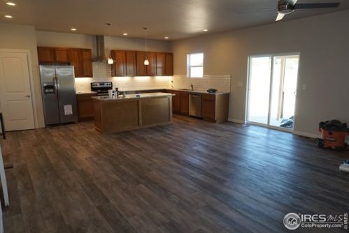 1420 60 Ave, Greeley CO 80634-2921 exterior