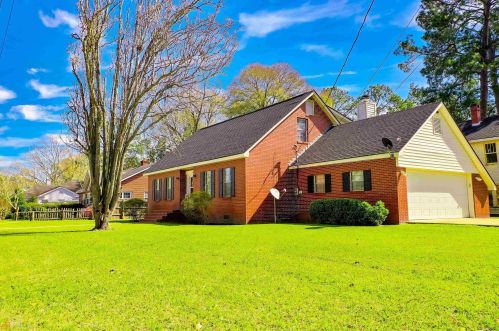 502 Hill St, Waycross, GA 31501-3323