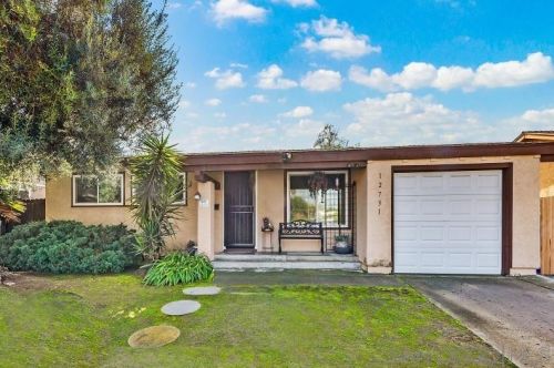 12731 Papago Dr, Poway, CA 92064-3711