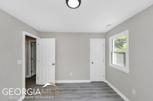 2260 Baywood Dr, Atlanta GA  30315-6534 exterior