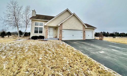 2602 Joseph Ln, Rockford, IL 61103-1615