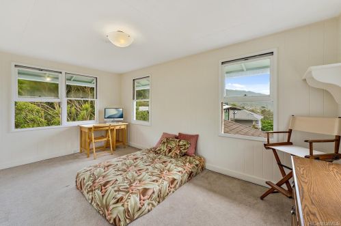 3618 Alani Dr, Honolulu HI  96822-1414 exterior