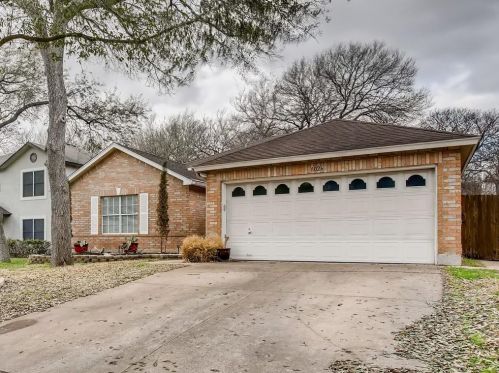 8026 Baxter Springs Rd, Austin, TX 78745-8046