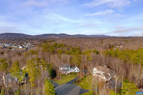 1726 Downing Ct, Keswick, VA 22947-9200