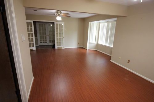 27246 Robinson Rd, Conroe TX  77385-8928 exterior