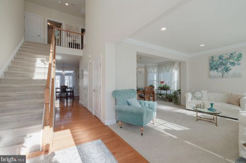 2238 Turnbuckle Ln, Woodbridge, VA 22191-3095