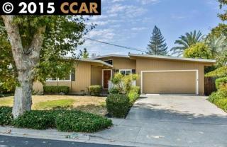 987 Oasis Dr, Concord, CA 94518-3340