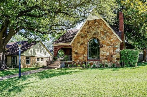 4317 Pershing Ave, Fort Worth TX  76107-4243 exterior