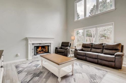 3906 Concord Walk Dr, Smyrna GA  30082-3658 exterior