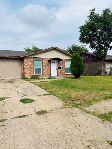 3970 Avocado Dr, Dallas, TX 75241-6201