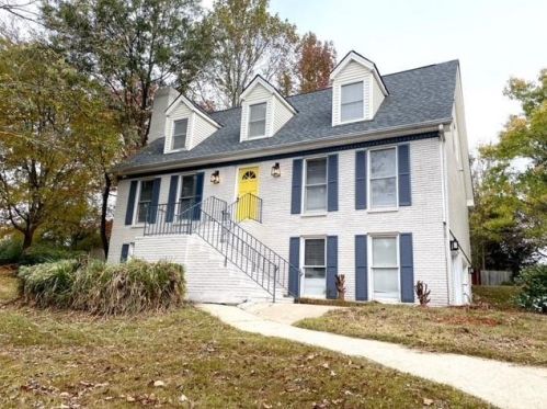 3200 Hampton Ridge Way, Lithonia, GA 30078-3884