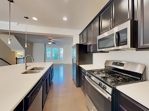 7048 Elmwood Ridge Ct, Atlanta GA  30340 exterior