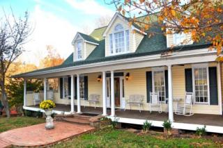 800 Harts Creek Dr, Pittsboro, NC 27312-5347