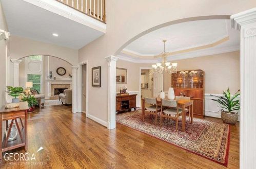 165 Fieldsborn Ct, Atlanta GA  30328-1040 exterior