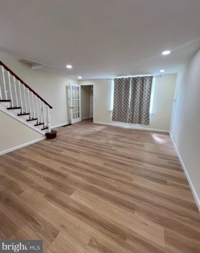 7224 Jackson St, Philadelphia PA  19135-1221 exterior