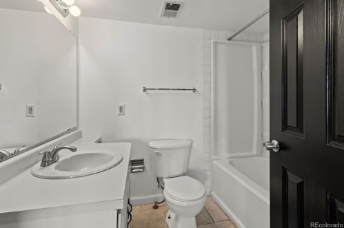 17054 Tennessee Dr, Denver CO  80017-3840 exterior