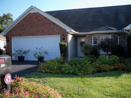 114 Charles Towne Dr, Danville, VA 24541-6756