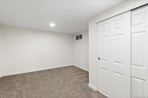 3295 Oneida St, Denver CO  80207-2225 exterior