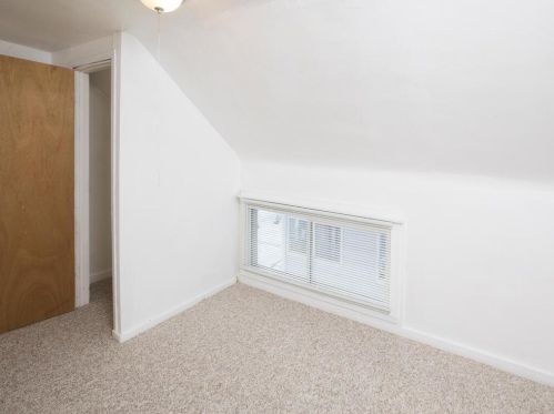 1075 Case Ave, Saint Paul MN  55106-3909 exterior