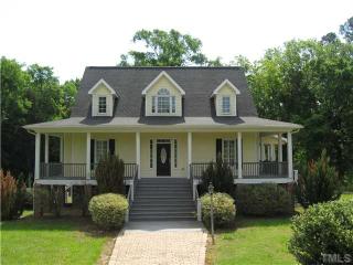 348 Berry Hill Dr, Clarksville, VA 23927-4309