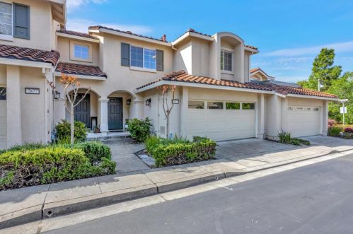 7863 Summerpointe Pl, Hayward, CA 94552-5315