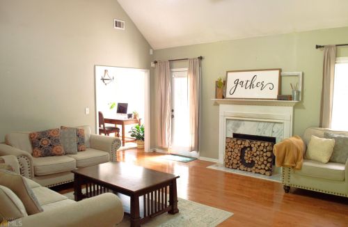1211 Maplewood Cir, Mcdonough, GA 30252-4594