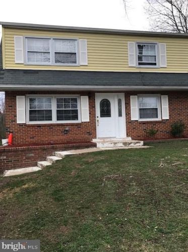 4702 Kettler Ct, Woodbridge, VA 22193-5028