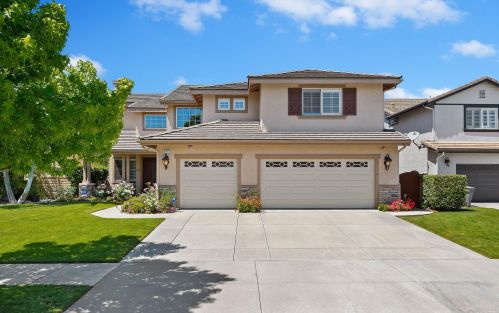 2479 Ivory Way, Oxnard, CA 93036-6290