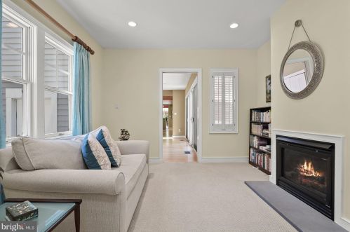 6976 Pindell School Rd, Fulton MD  20759-9712 exterior