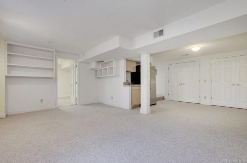 6264 Elmira Cir, Englewood CO  80111-5606 exterior