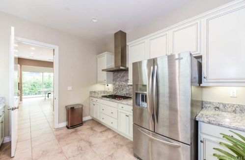 64 Interlude, Irvine CA  92620-3694 exterior