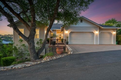 1625 Loma Verde Dr, Folsom, CA 95762-3532