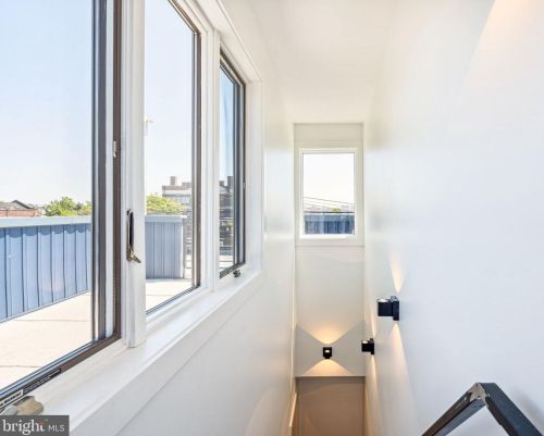 2236 Hancock St, Philadelphia PA  19133-3719 exterior