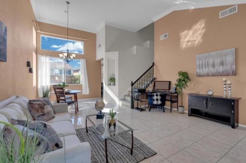 1263 Stanislaus Dr, Chula Vista CA  91913-1401 exterior