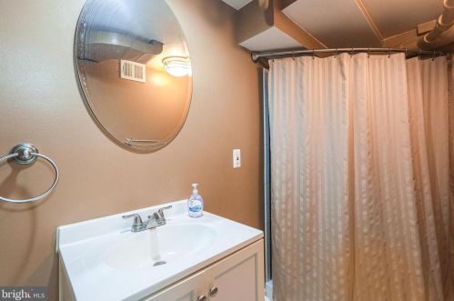 10629 Eastwood Ave, Silver Spring MD 20901-1731 exterior