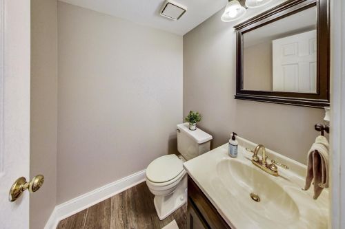 1045 Big Eagle Trl, Carol Stream IL  60188-9153 exterior