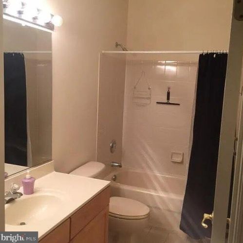 41 Kyle Way, Trenton NJ 08628-2520 exterior