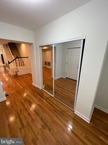 5732 16th St, Philadelphia PA  19141-1702 exterior