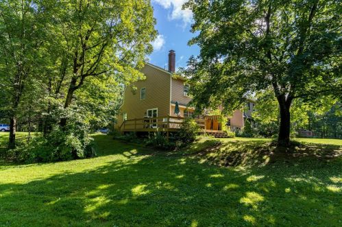 20 Swaan Dr, Lee, NH 03861-6606