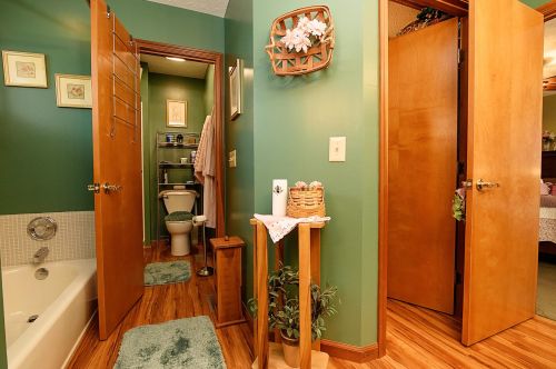 5541 Meissen Dr, Springfield OH  45502-8878 exterior