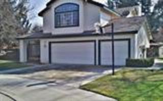 2596 Beverly Ave, Clovis, CA 93611-5960