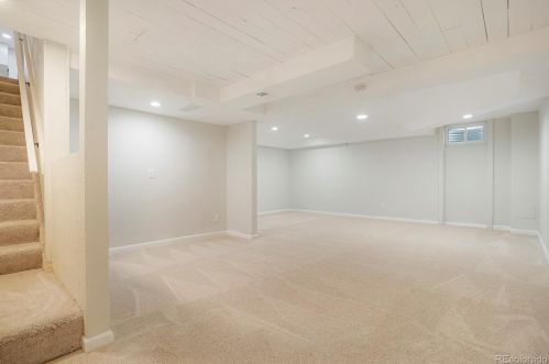 5359 Blackhawk Way, Denver CO  80239-4121 exterior