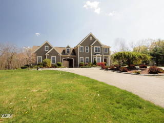 103 Brushy Hill Rd, Newtown, CT 06470-2513