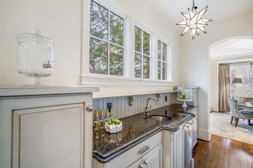 395 Beverly Rd, Atlanta GA  30309-2728 exterior