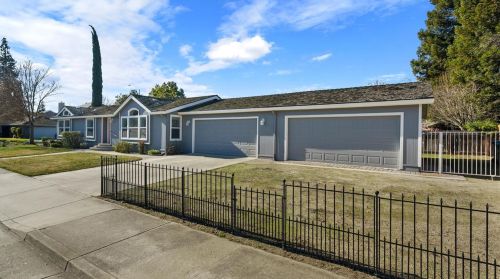 1445 Sylvan Way, Lodi, CA 95242-4293