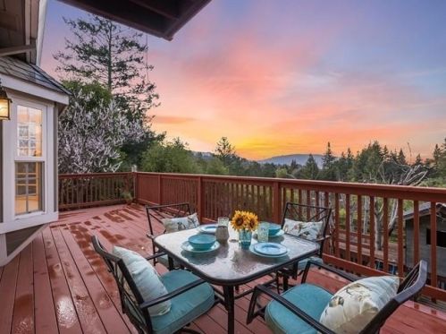 18055 Idalyn Dr, Los Gatos, CA 95033-8924