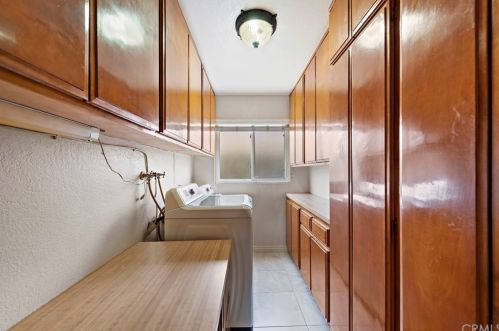 7301 Paseo Laredo, Anaheim CA  92808-1053 exterior