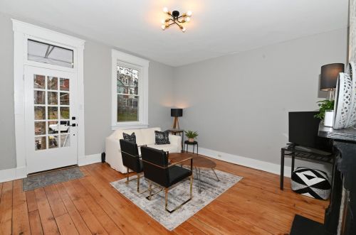 2612 Hemlock St, Cincinnati OH  45206-1608 exterior